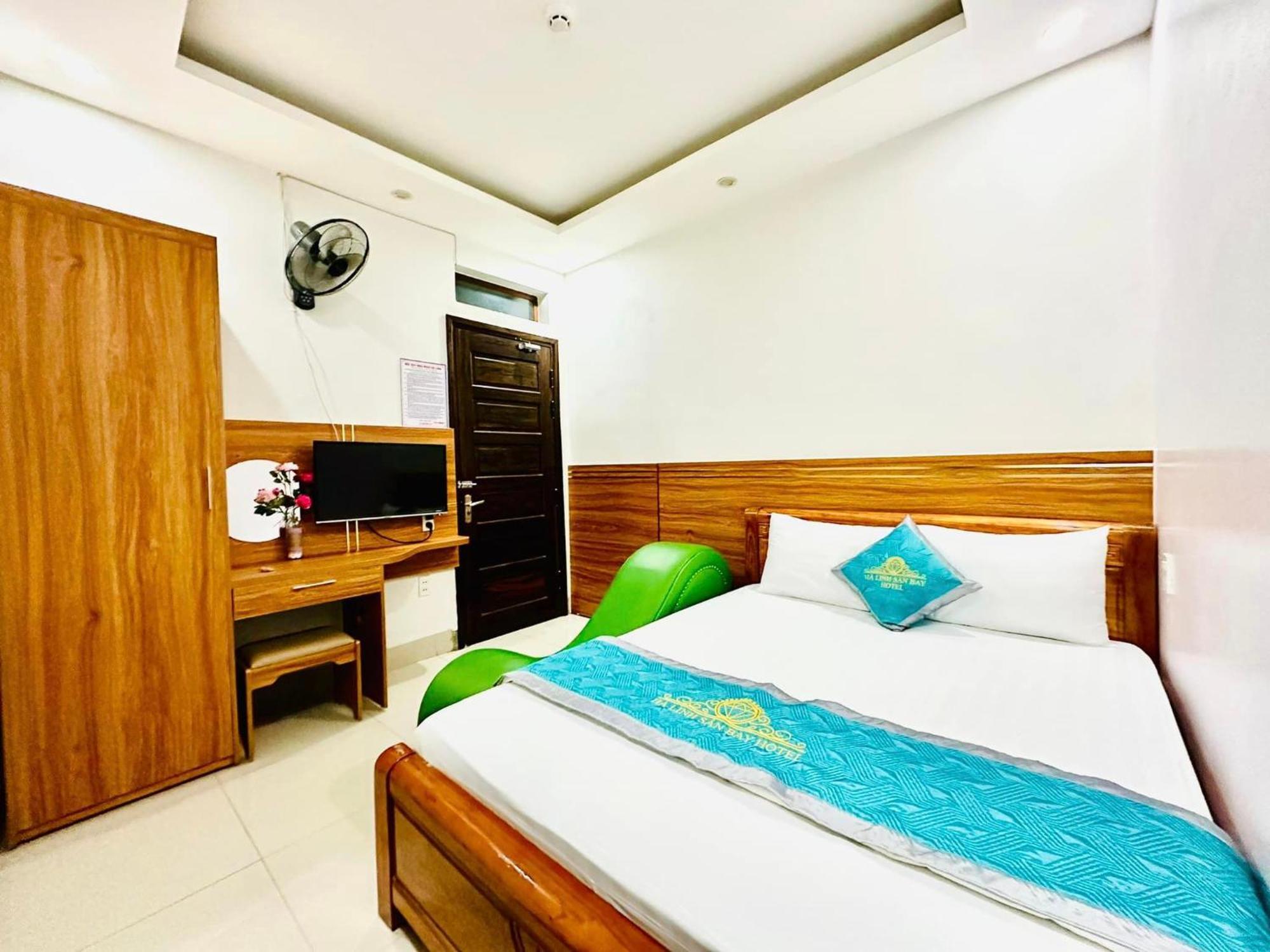 Ha Linh Hotel Db - By Bay Luxury Điện Biên Phủ Ngoại thất bức ảnh